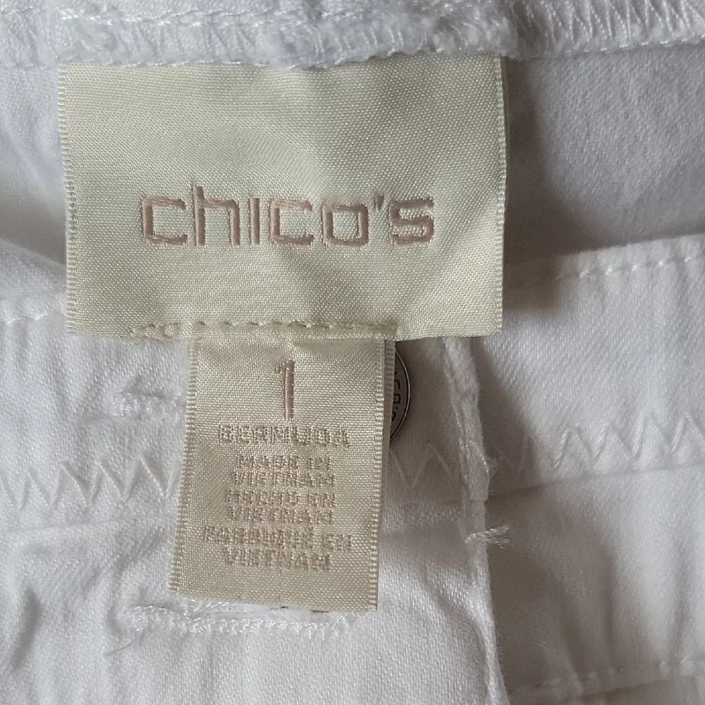 Chico's  White Bermuda Shorts with Roll-Up Cuffs - Image 9