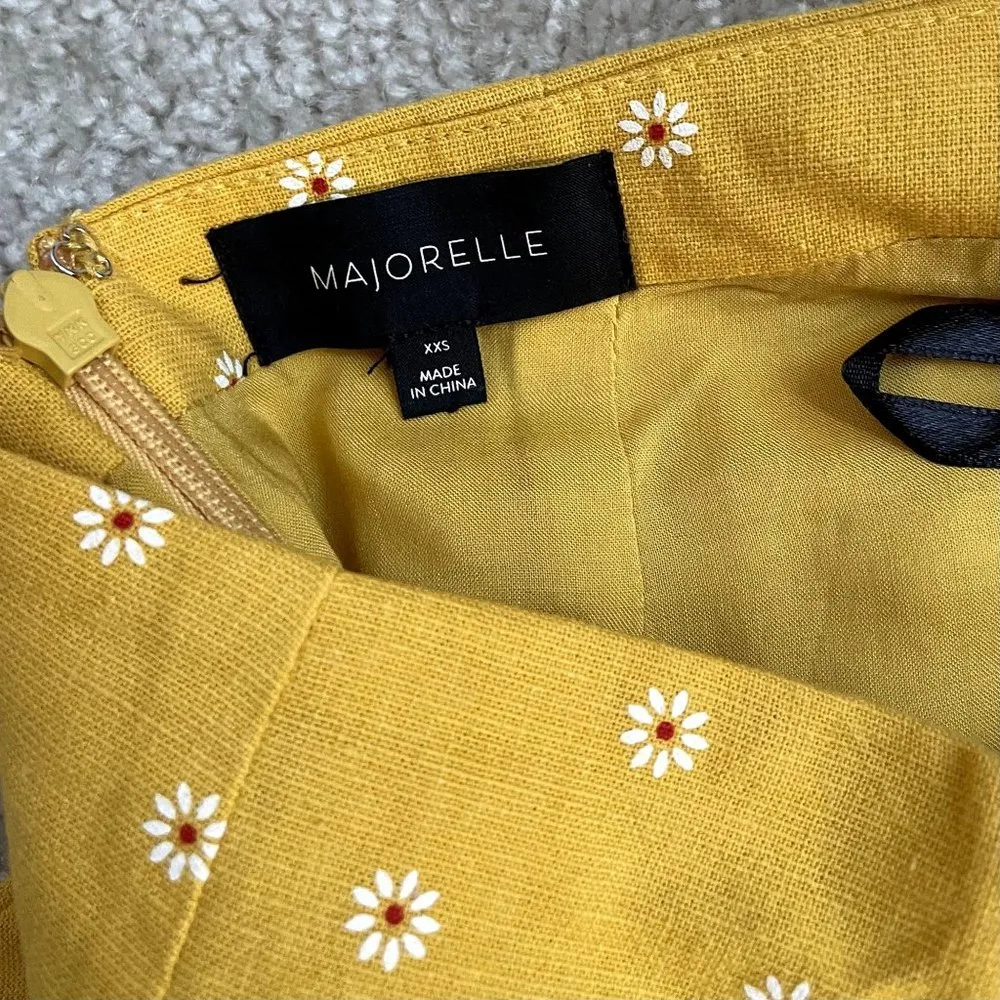 NWT Majorelle Yellow Daisy Lace Up Midi Dress - XXS - Image 98