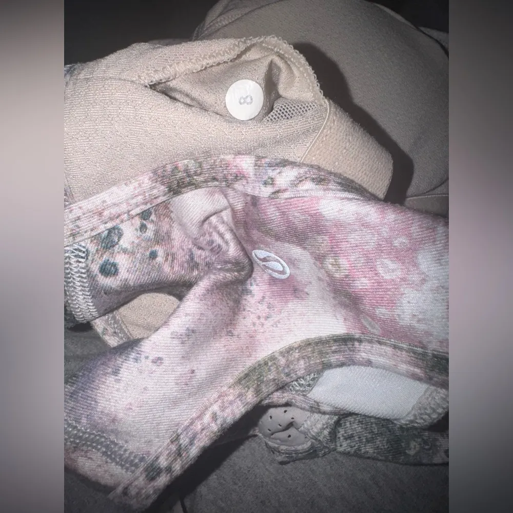 Lululemon RARE Crossback Tank Top - Sugar Crush Multi 2015 - Image 3