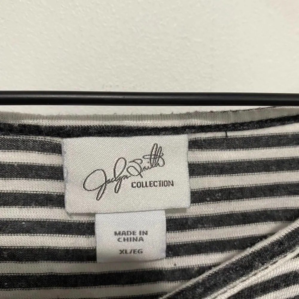 Jaclyn Smith Collection Black & White Striped Top Size XL - Image 56