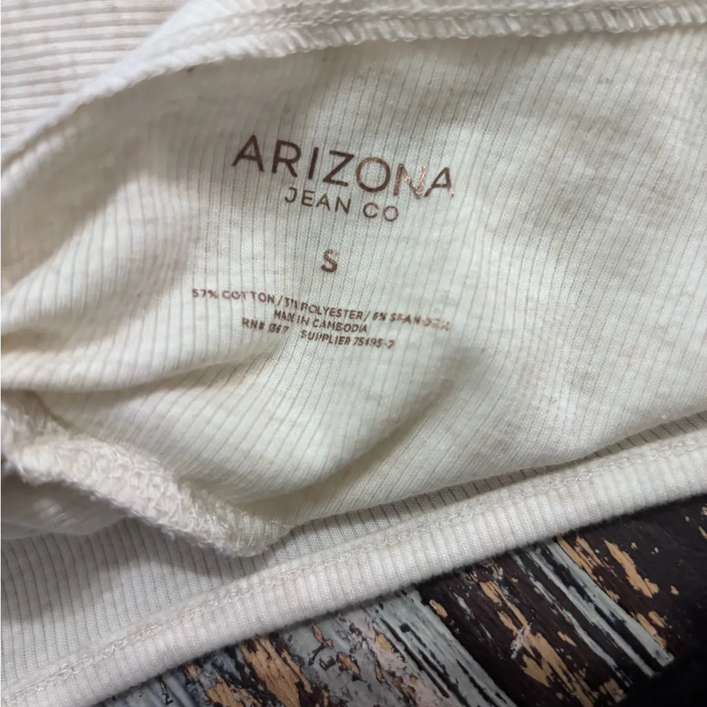 Arizona Jean Company Cream Twist back Crop Top women’s long sleeves small - Image 2