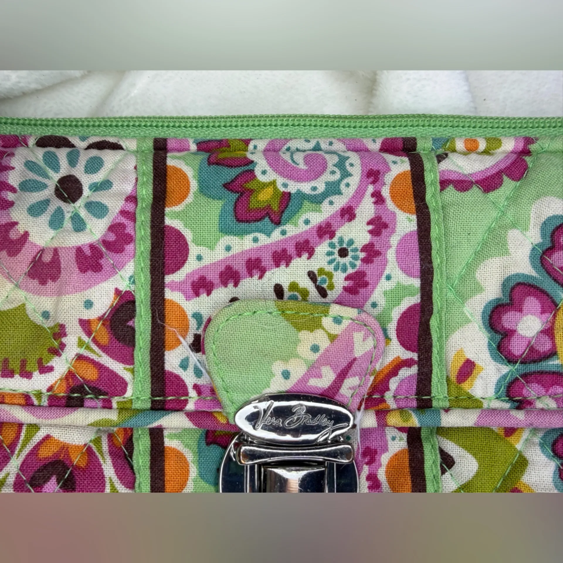 Vera Bradley Tutti Frutti Floral Paisley Wristlet with Silver Clasp Retired - Image 3