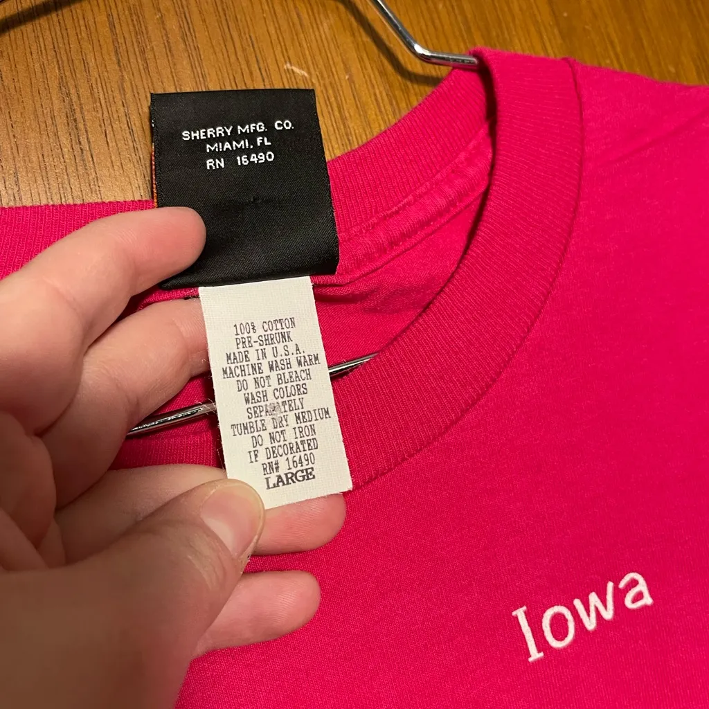 Vintage Mickey Unlimited Disney Unisex Avon Casual Tee Size Large - Image 4