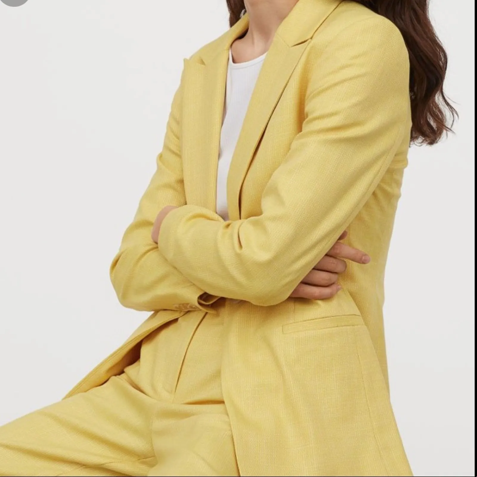 H&M high waisted light yellow suit pants - size 10 - Image 5