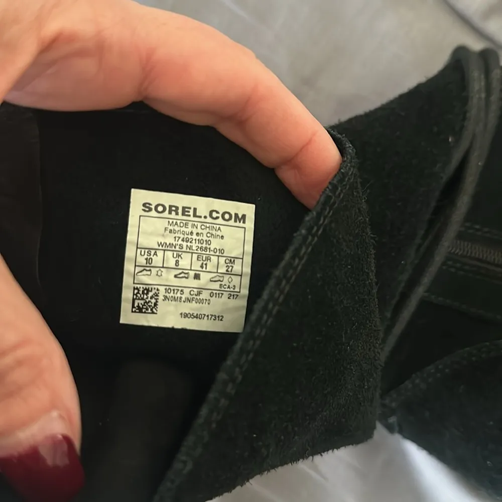 Sorel Farah waterproof suede size 10 Black Suede Women's Boots mid calf zip tie - Image 7