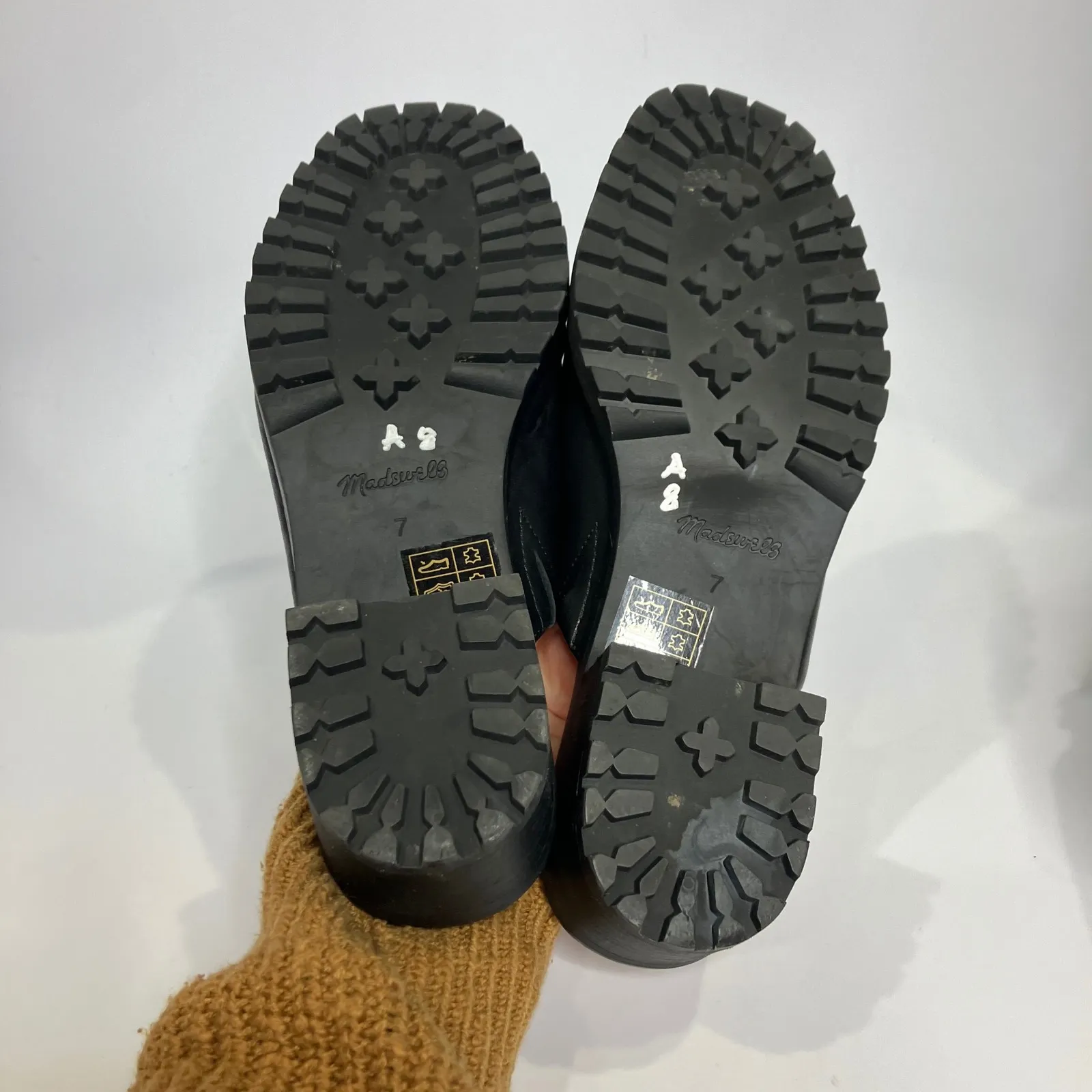 Madewell the Mindy lug sole mules black leather women's size 7 trendy block heel - Image 7