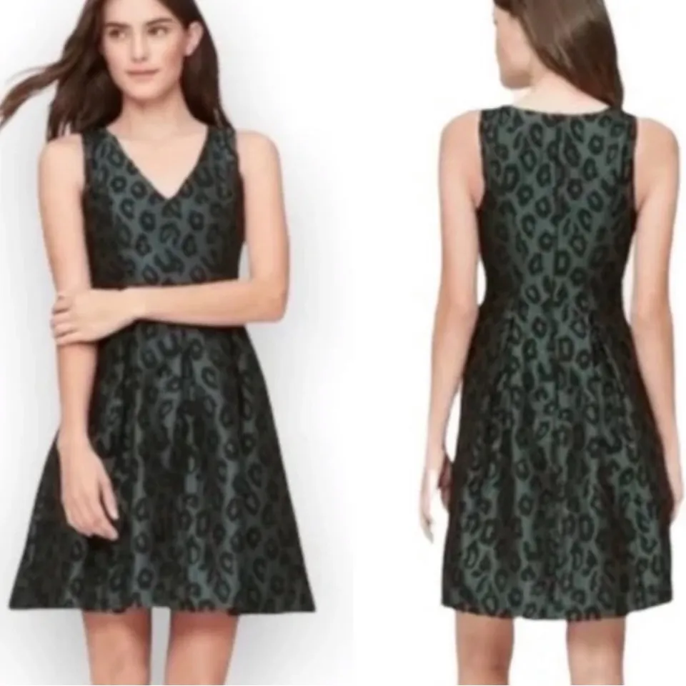 LOFT dress cocktail jacquard green black animal print sleeveless size 4 - Image 2