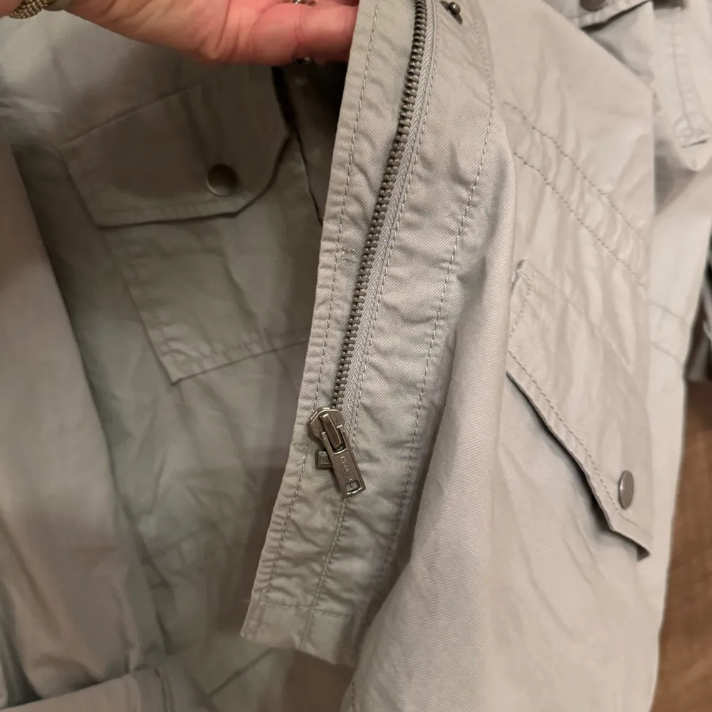 Loft lightweight utility jacket - Image 2