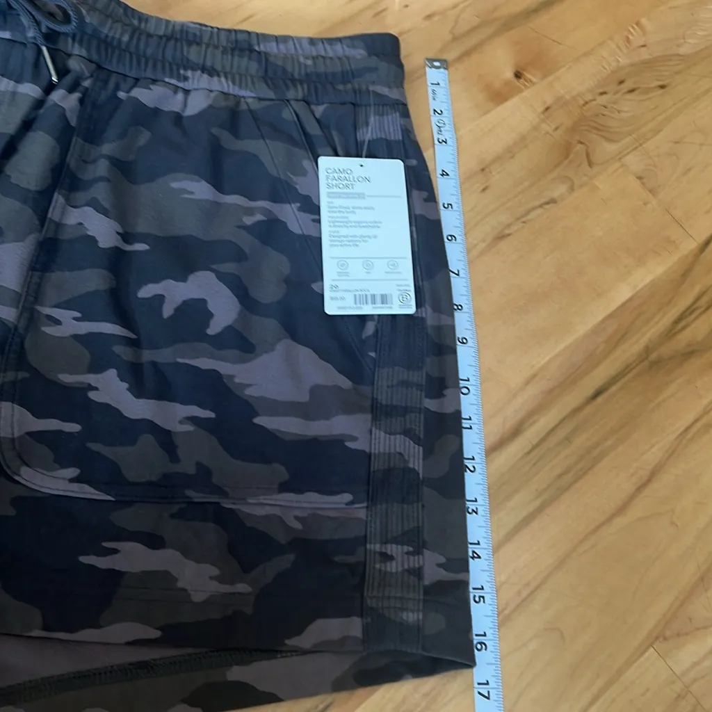 Athleta Farallon Camo Pull On Shorts - Size 20 NWT - Image 11