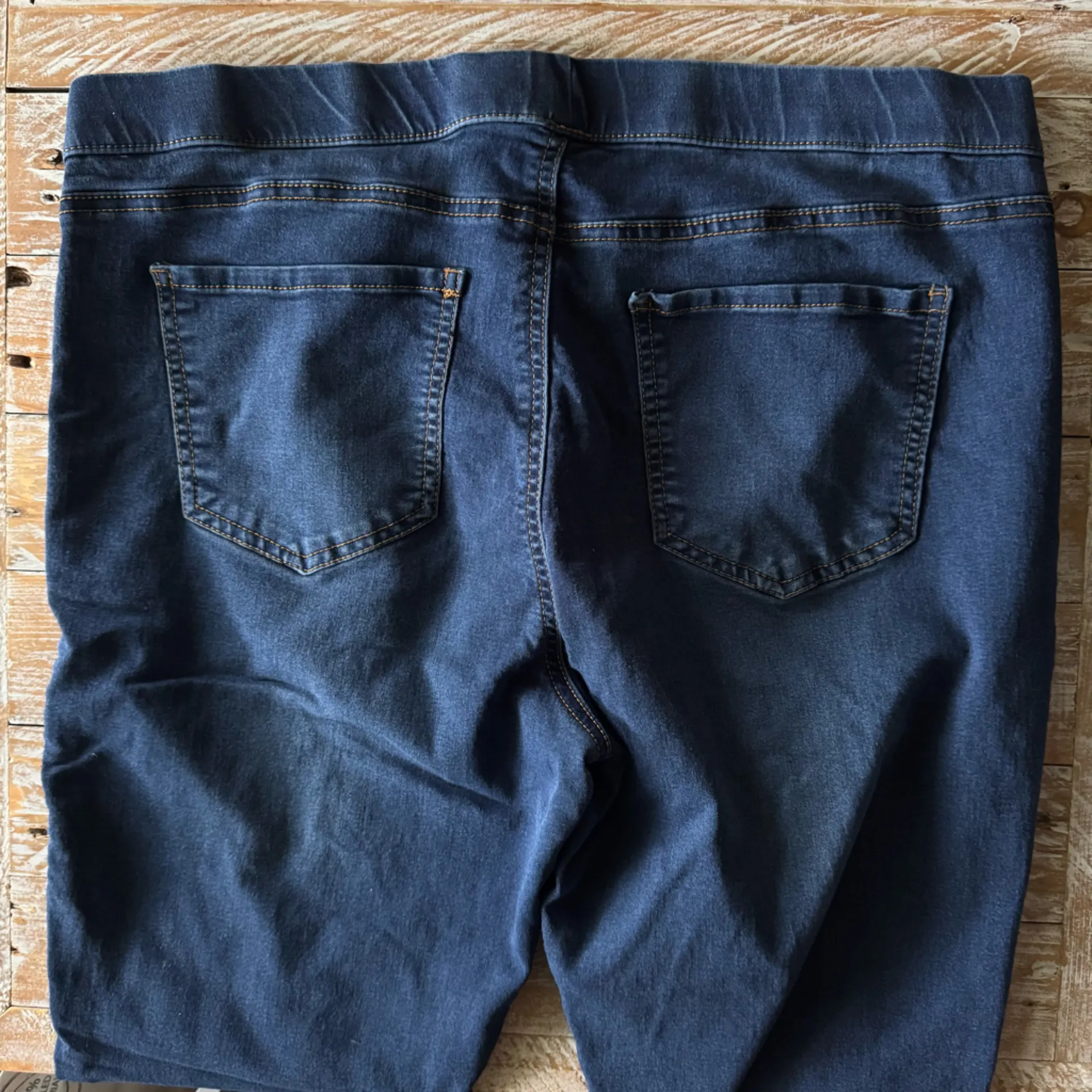 👖No Boundaries Dark Wash Stretch Jeans 2X | Comfy l Elastic Waist👖like new cond - Image 3
