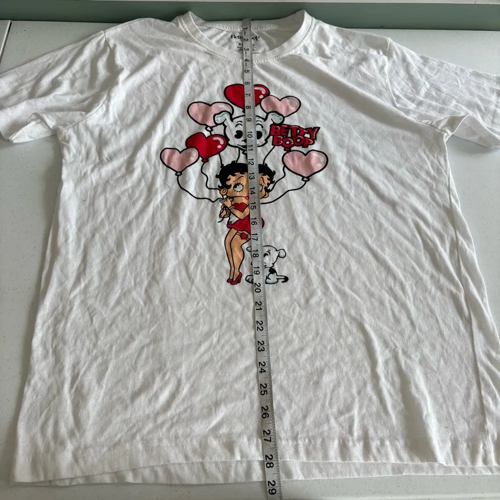 Betty Boop  white t shirt balloons size xl - Image 5
