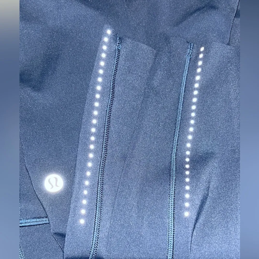 Lululemon 🍋🍋 Navy Swift Speed Leggings 23” - Image 8