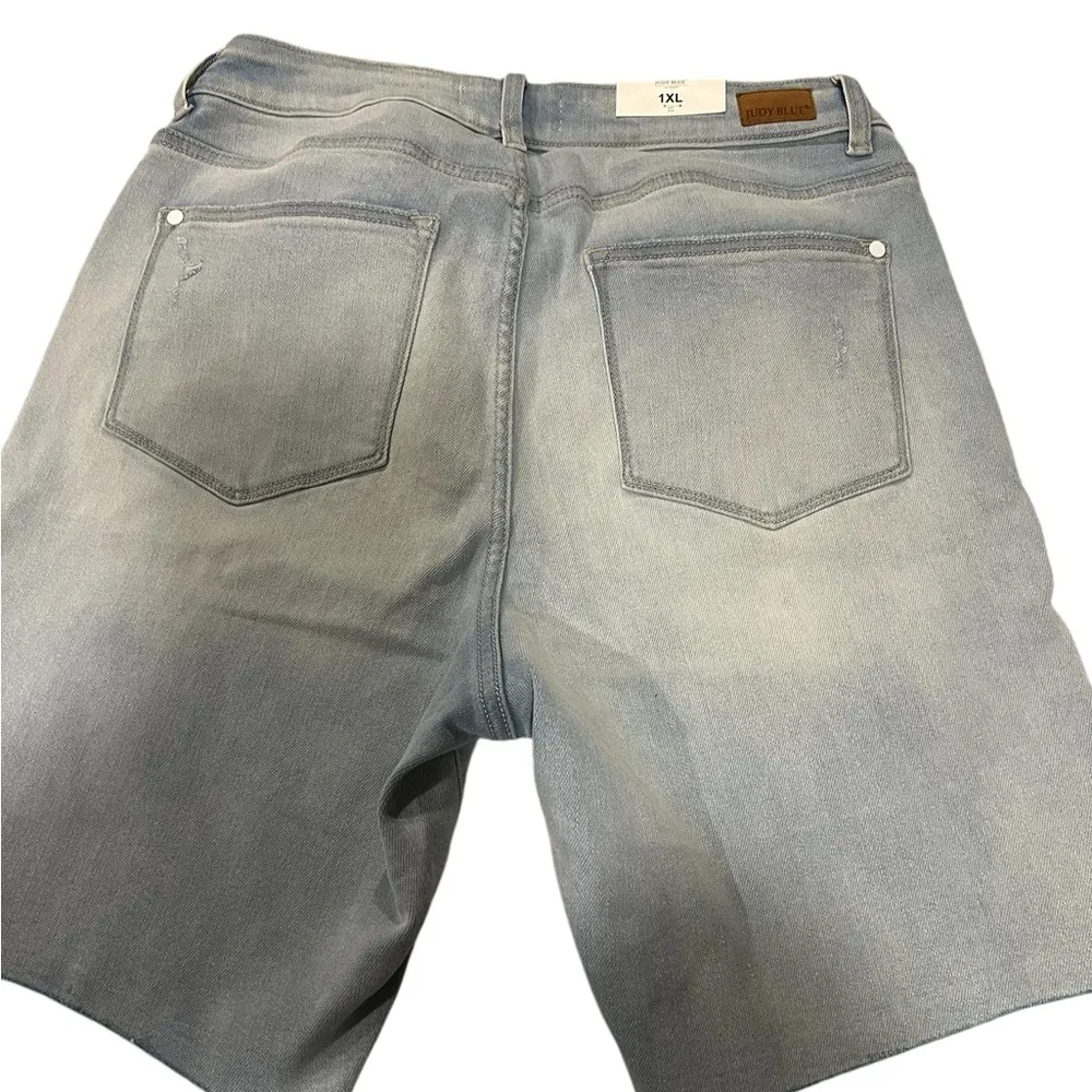 Judy Blue Bermuda Distressed Denim Shorts - Light Blue Size 1XL - Image 2