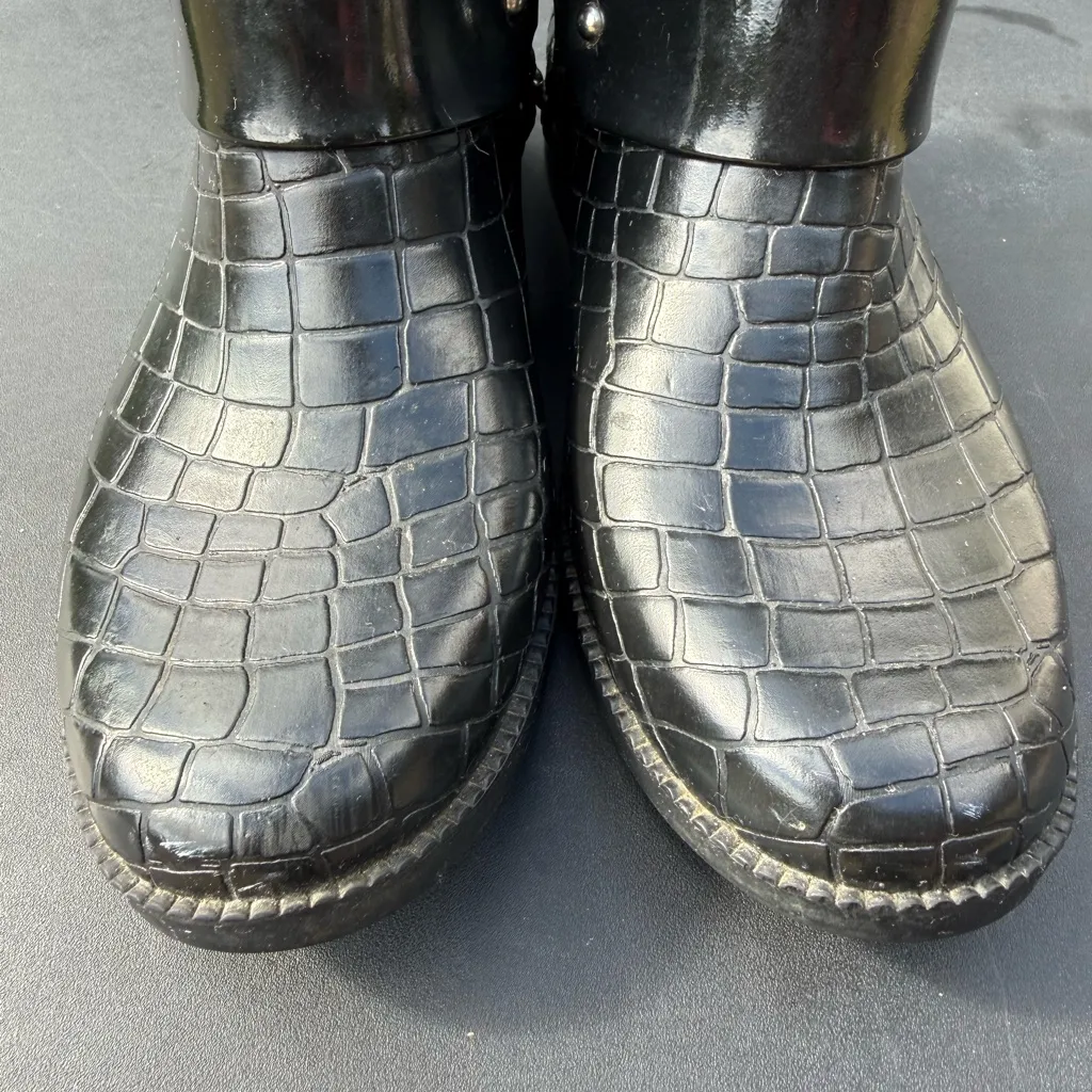 Michael Kors Black Fulton Harness Rainboogs Croc Embossed Women’s Size 7 - Image 6