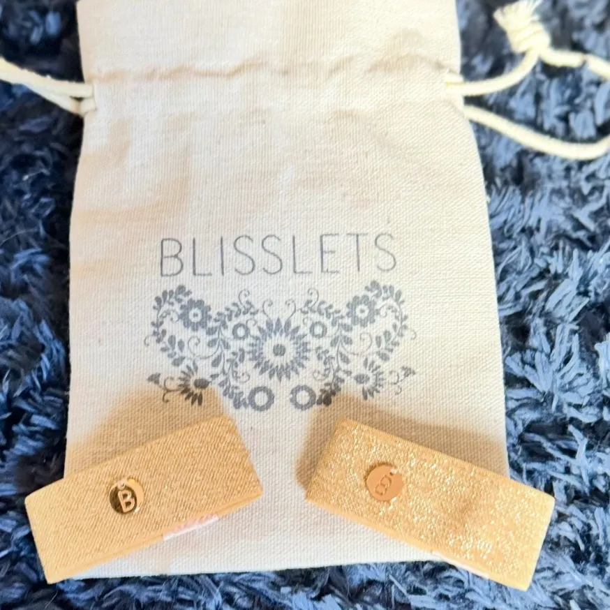 BLISSLETS NAUSEA & ANXIETY RELIEF BRACELETS Gold - Image 5