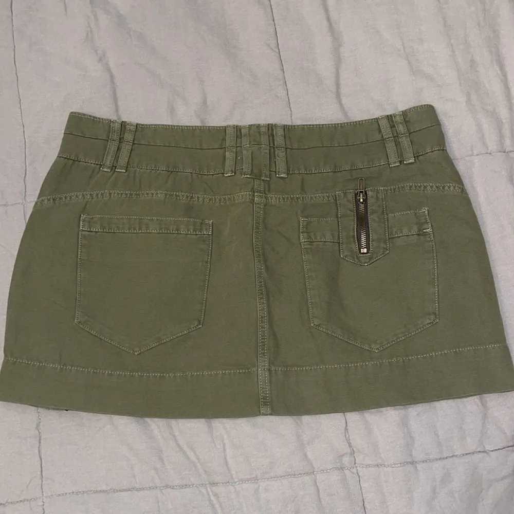 Mini Skirt W/ Cargo Pockets (Deep Lichen Green) - Image 3