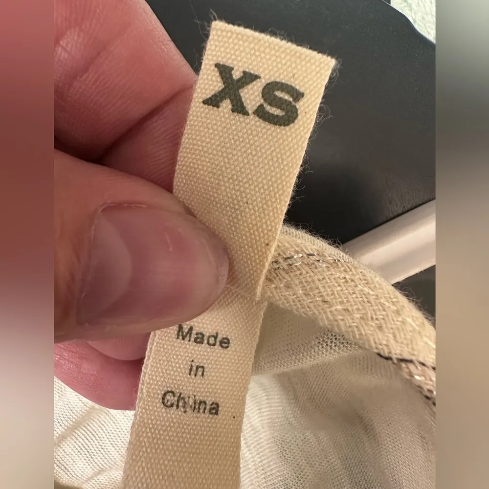 Tiny long sleeve gilded acacia Henley velvet tie vneck top - Image 5