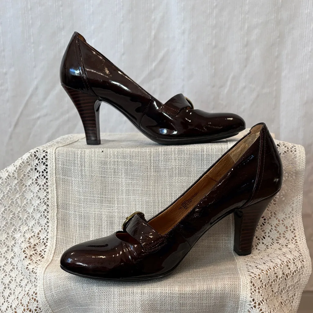Sofft Patent Leather Buckle Heels Red Size 7 - Image 2