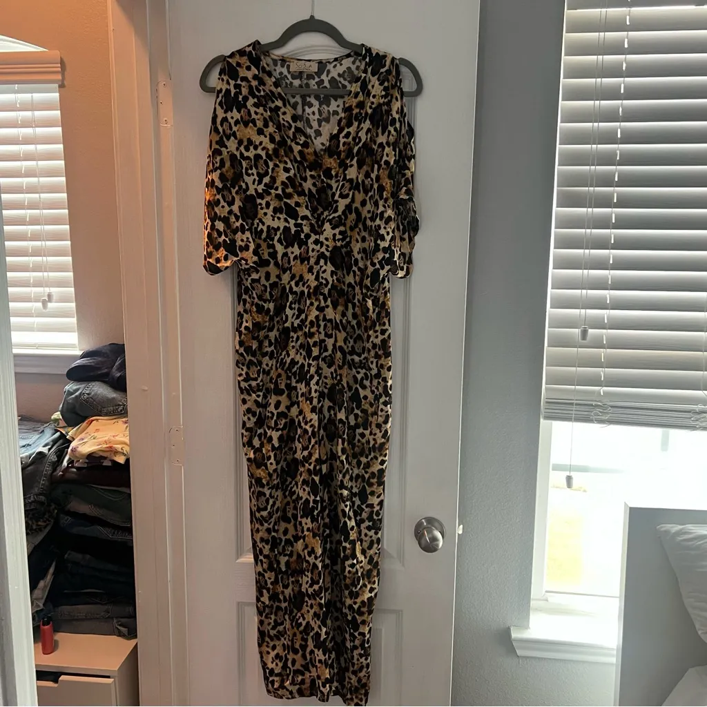 Chic Leopard Print Maxi Dress Brown Size undefined - Image 2