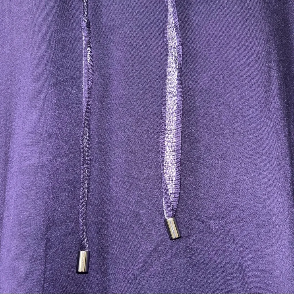 Chico's Zenergy Sz 2 US Large Hoodie Chiffon Layered Hem Athleisure Purple Top - Image 4
