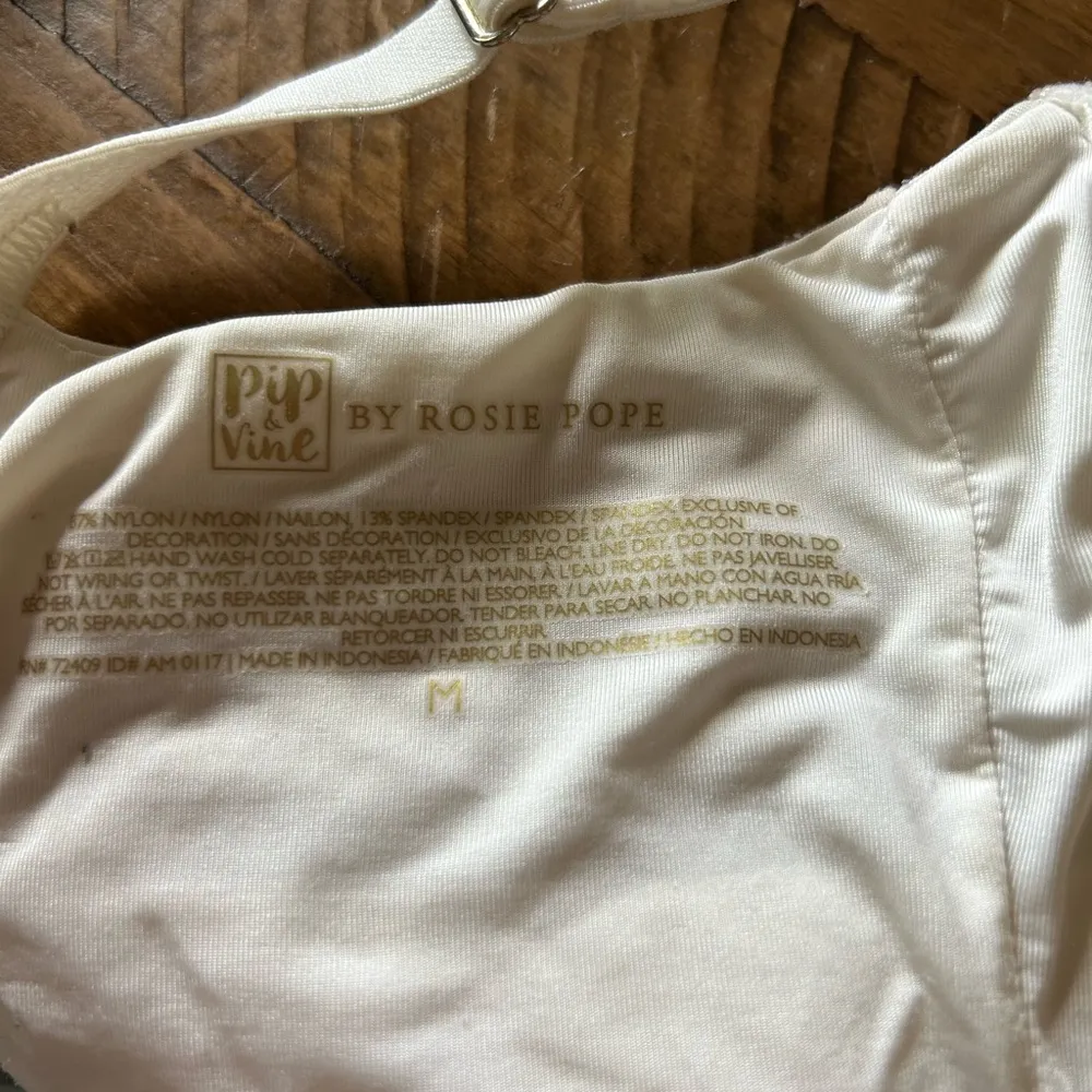 Pip & Vine By Rosie‎ Pope Ivory Nylon Padded Wireless Bra Size M - Image 5