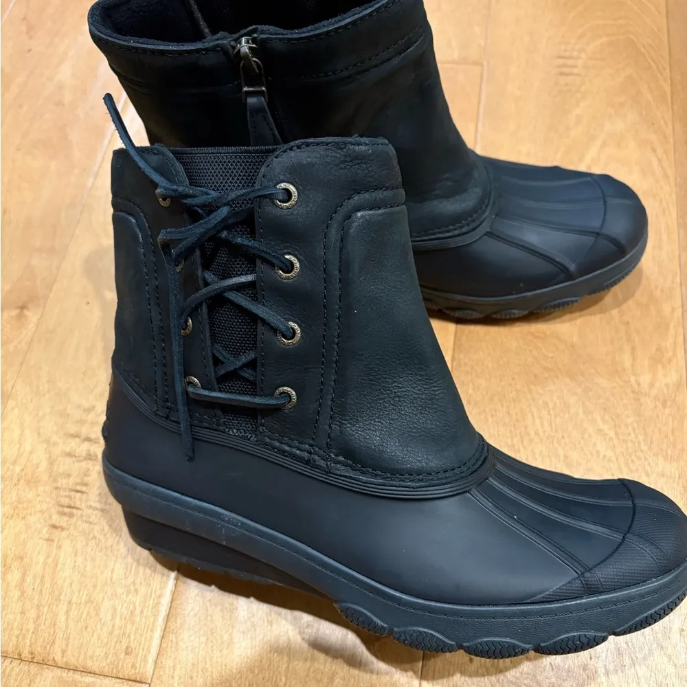 Sperry Women's Saltwater Wedge Tide Rain Boot sz 9 black - Image 2