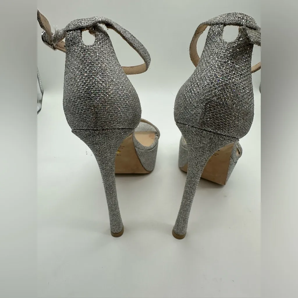 STUART WEITZMAN Tall Mettalic Heels. - Image 12