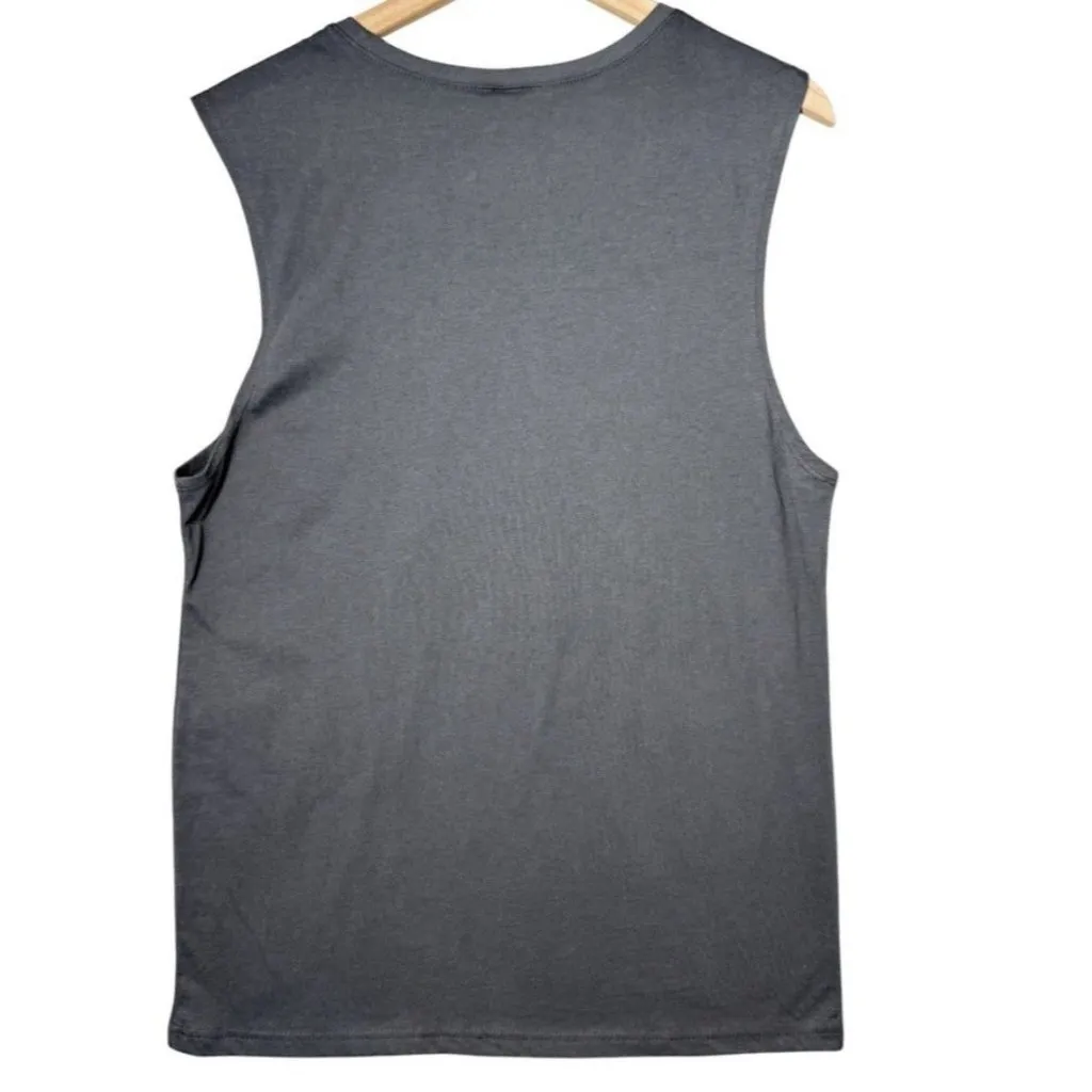 IndyCar Women’s Sleeveless Gray Graphic Print Muscle Tank Top Lightweight size M Size M - Image 2