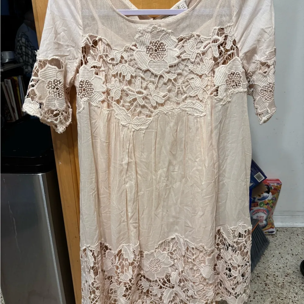 Anthropologie Magnolia Lace Dress by Holding Horses Sz 4 - - Image 4