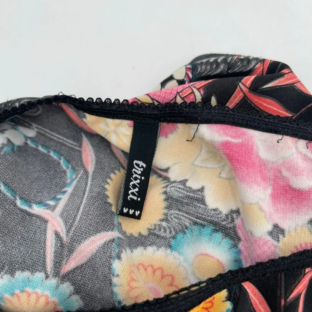 VINTAGE TRIXXI Skirt Size Medium Pull On Fairy Whimsy Goth Floral Babydoll Y2K Black - Image 3