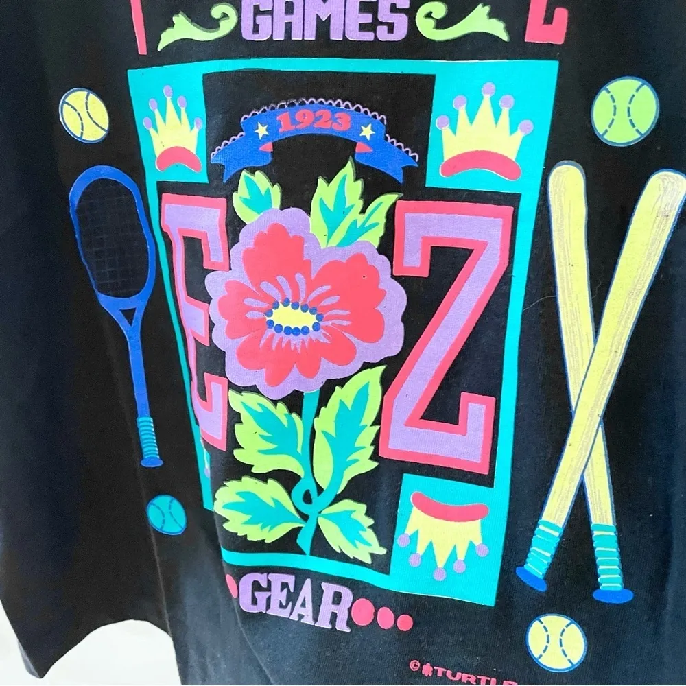 Dead Stock Vintage TURTLE BAY International Games Neon t - Image 3