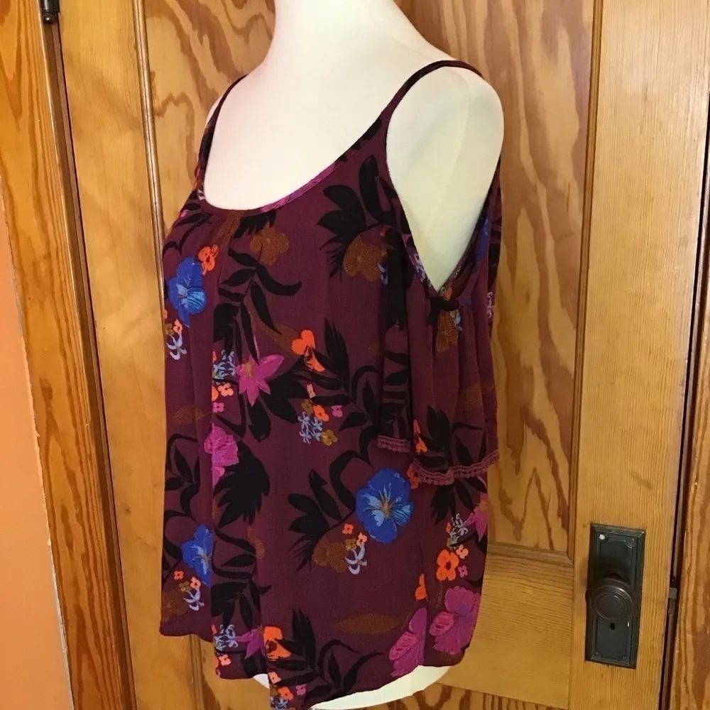3 for 20 $ bundle Mossimo bright floral cold shoulder top - Image 7