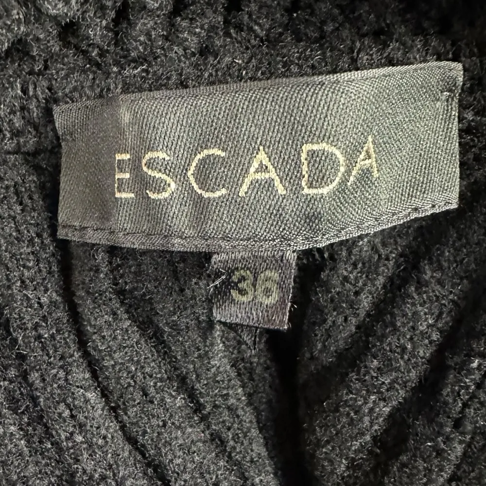 Escada Ribbed Fishnet Sleeves Turtleneck Sweater in Black Size 36 Small Euro - Image 5