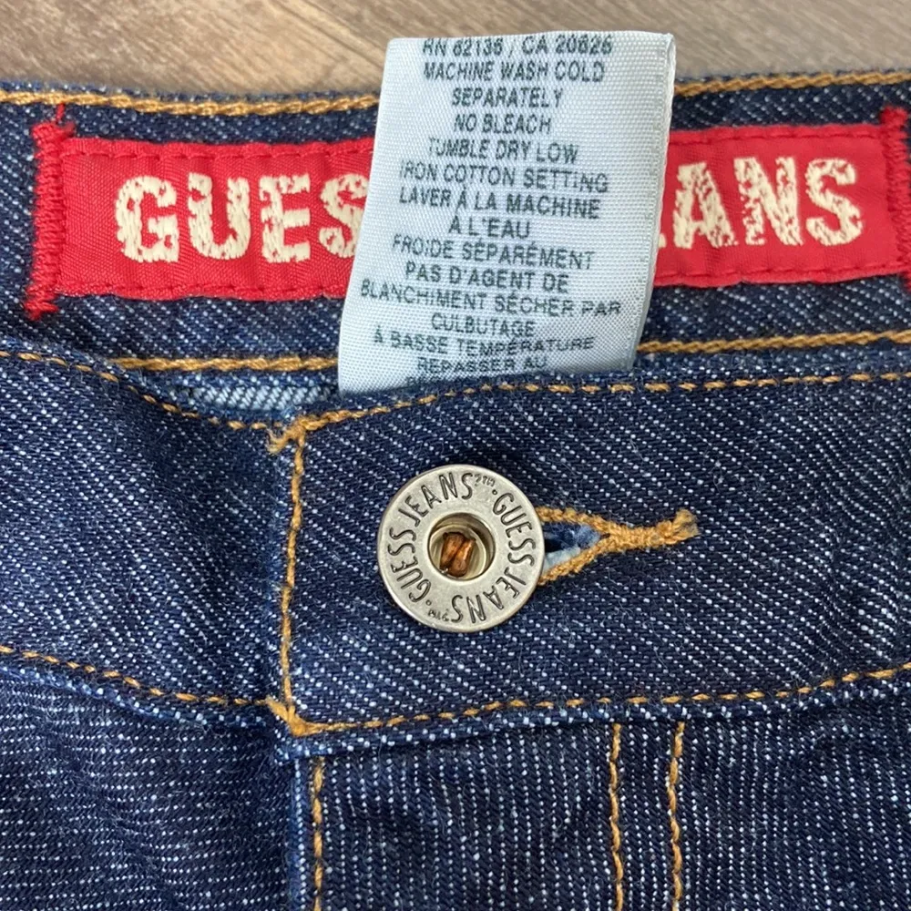 Guess Jeans Women’s Dark Wash Denim Skirt Size 28 NWOT - Image 7