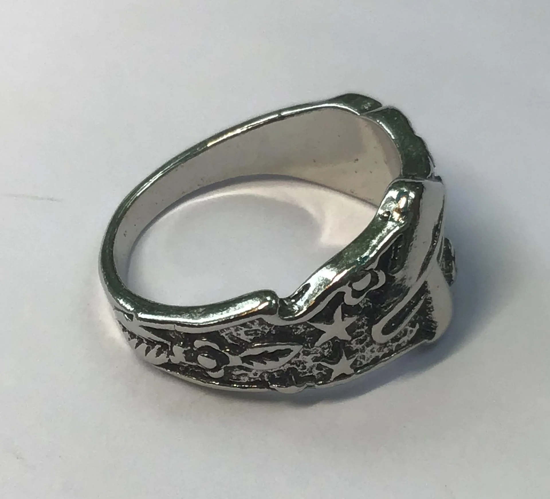 Mushroom With Stars Ring Size 9 Silver - Image 2