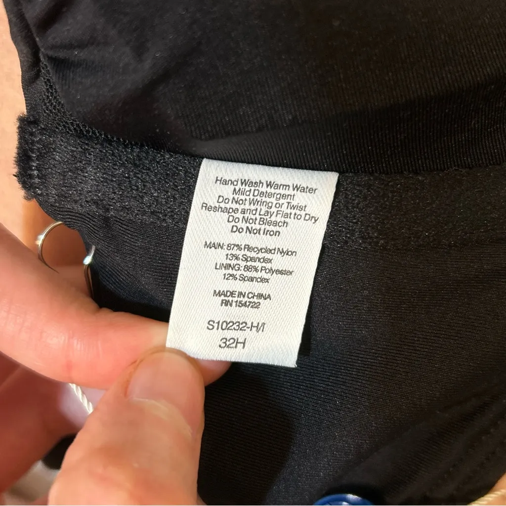 Birdsong Miami Vice Ruched Bikini Top in Black Eco Onyx Size 32H - Image 7