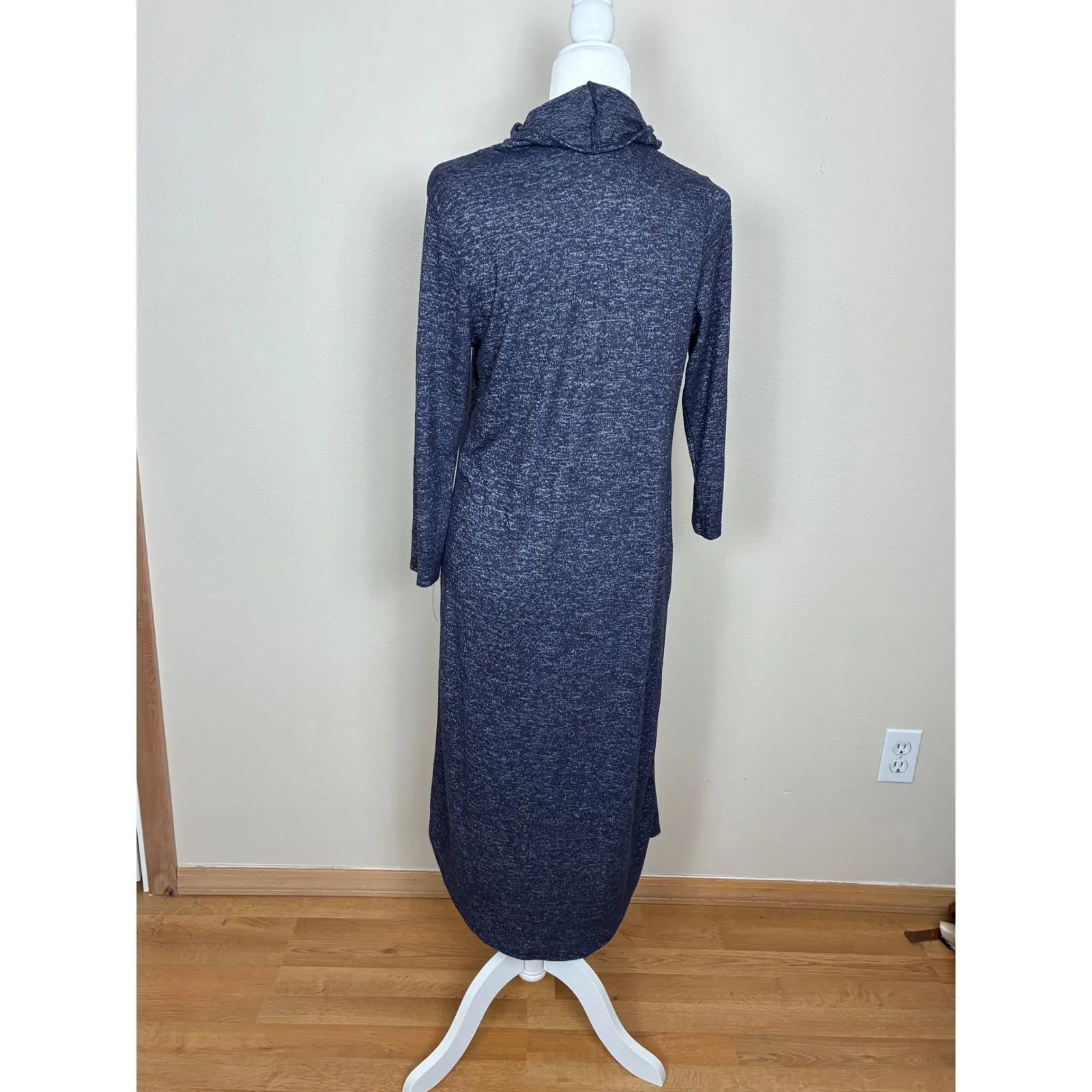 Bobeau Cowl Neck Long Sleeve High Low Navy Knit Dress Size Medium - Image 2