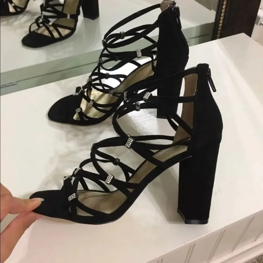 Badgley Mischka - Black strappy formal heels - Image 3