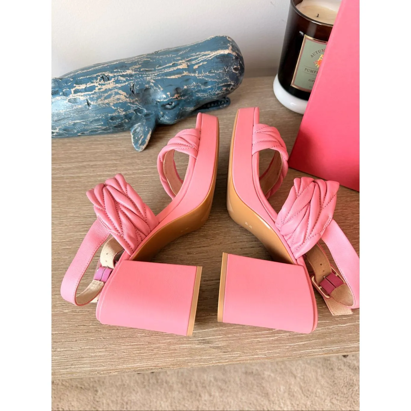 Vaneli Gabira Platform Pumps in Pink Size 10 - Image 5