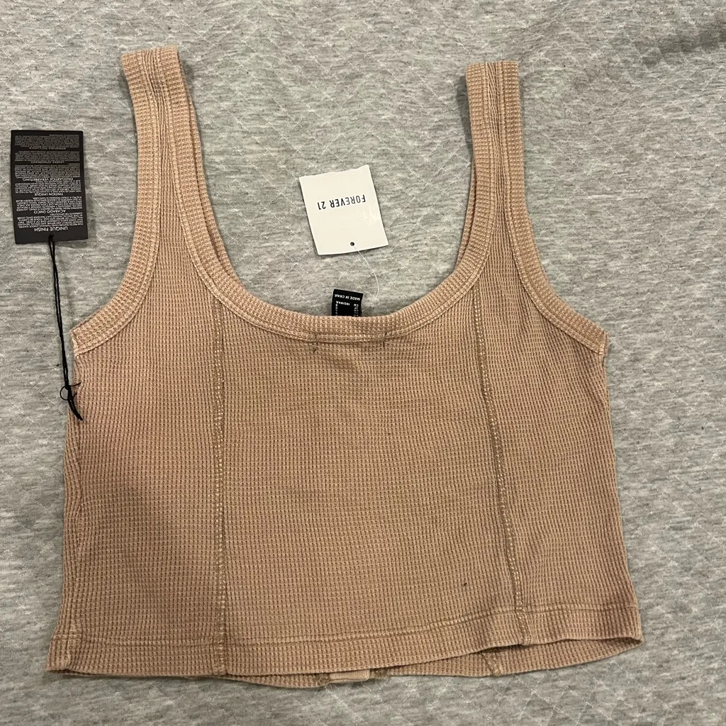 Forever 21 Beige Button-Up Crop Top - Image 3