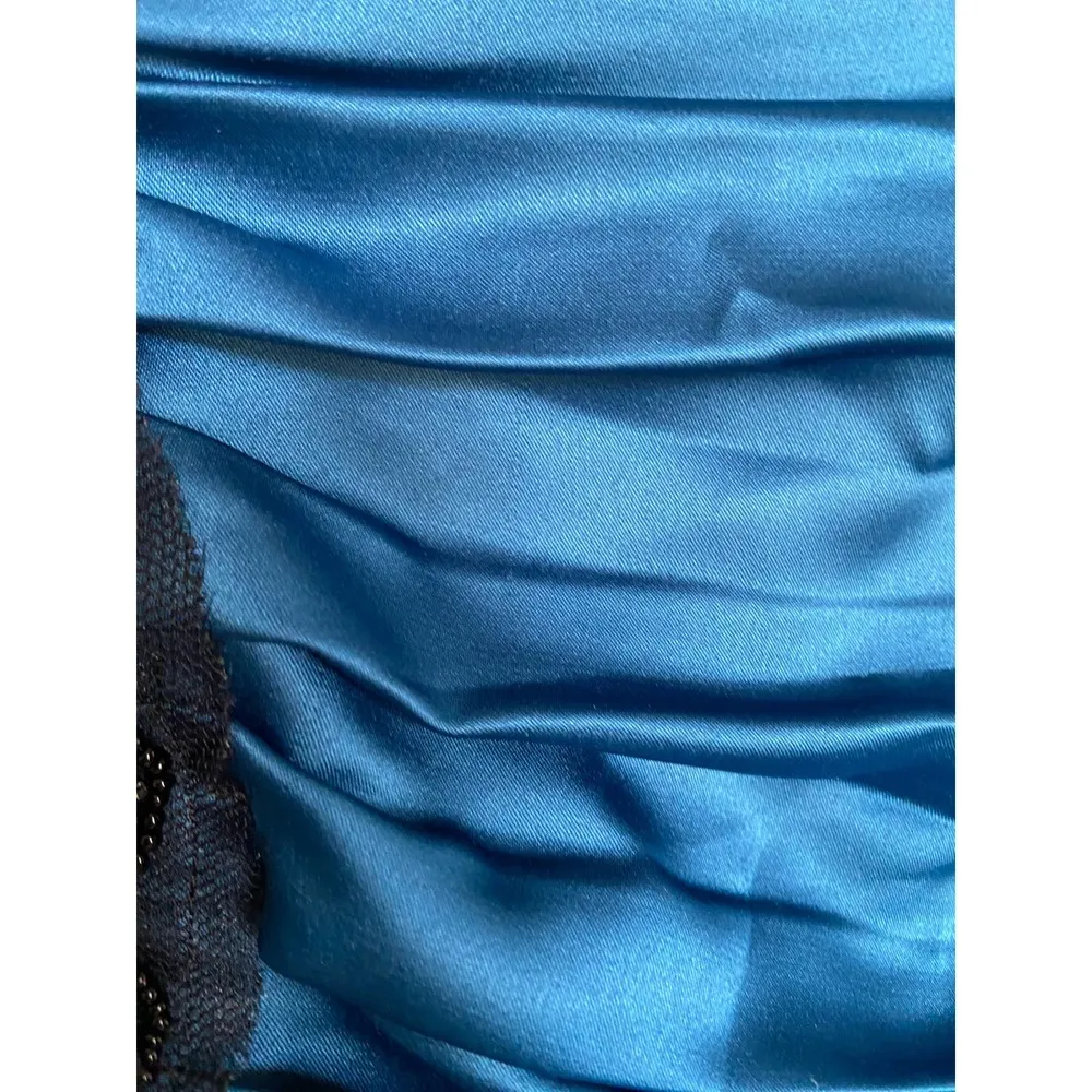 Torrid  Womens Blouse Sz 3 3X 22 24 Strapless Satin Beaded Formal Fancy Club - Image 4