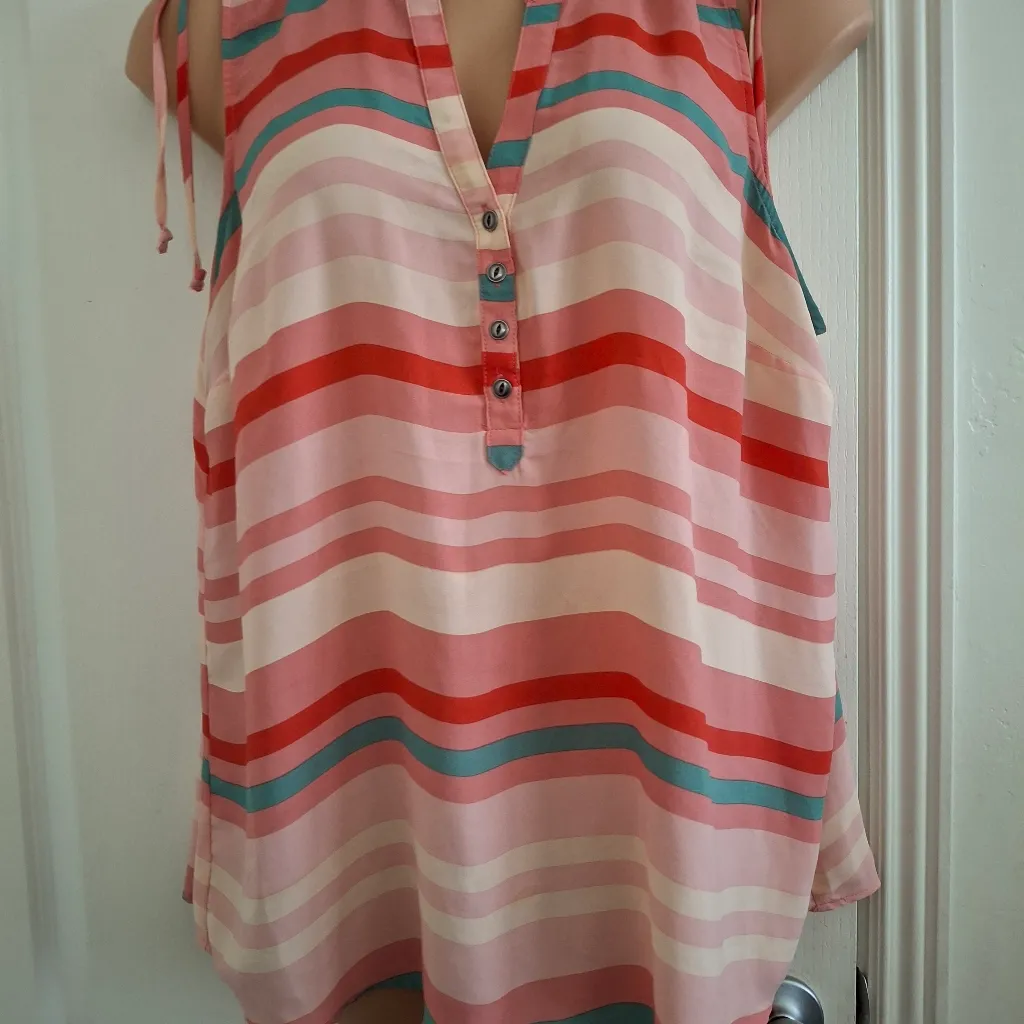 Torrid Sz 2  Multicolor Striped Sleeveless Blouse - Image 7
