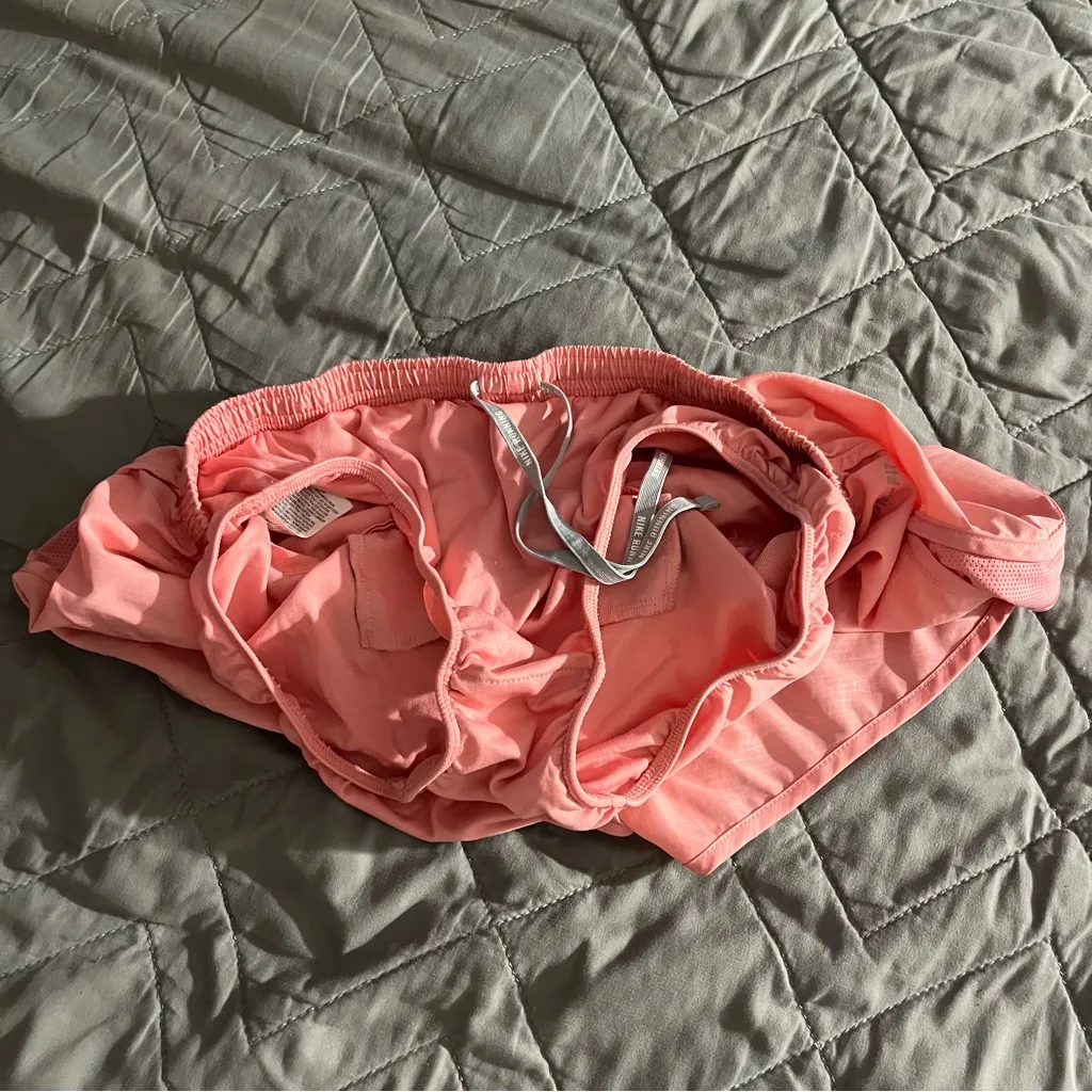 Nike Running Shorts Women's S Dry Fit Lined Drawstring Waist Pink Peach - Image 5
