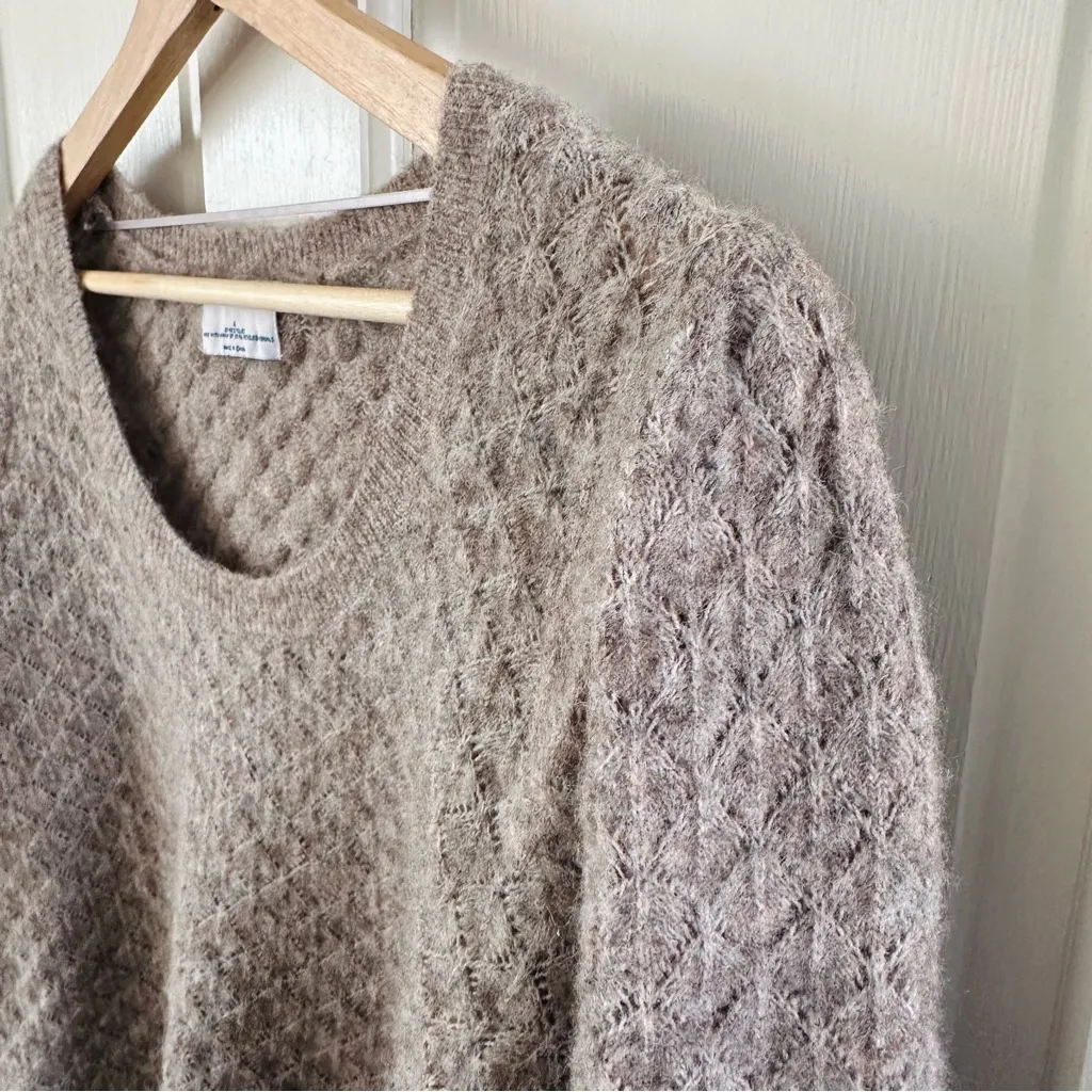 Old Navy Pointelle Knit Wool Blend Pullover Long Sleeve Sweater Beige Size L - Image 2
