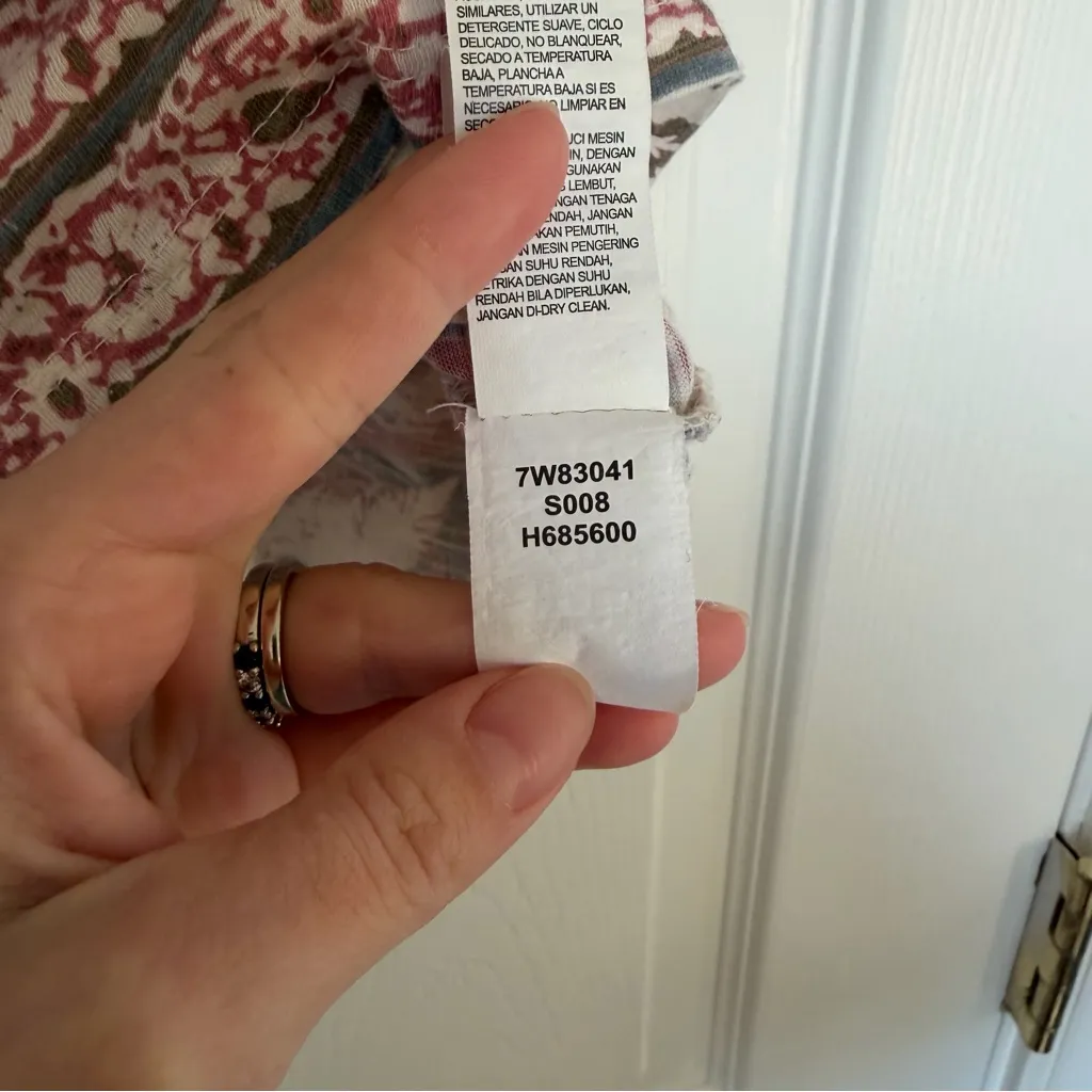 Lucky Brand Patterned Short Sleeve Tee Shirt Size Small - Image 7