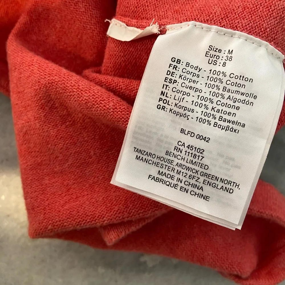 Bench Size M Cotton Red Crew Neck Open Back Long Sleeve Pullover Cotton Sweater - Image 11