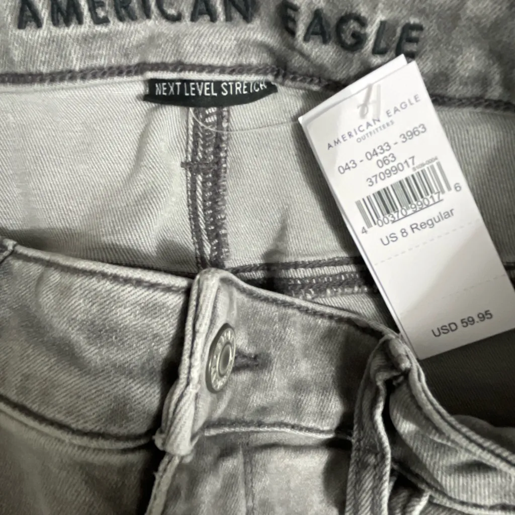 American Eagle American EagleGray Next Level Stretch JeansWomen’s8 Regular Distressed NWT(A193) - Image 6