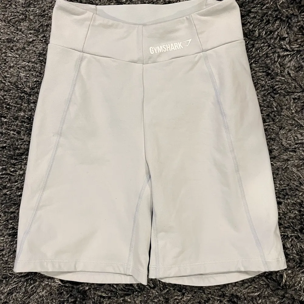 🌺GYM SHARK BABY BLUE HIGH RISE BIKER GYM SHORTS SIZE SMALL 🌺 - Image 2