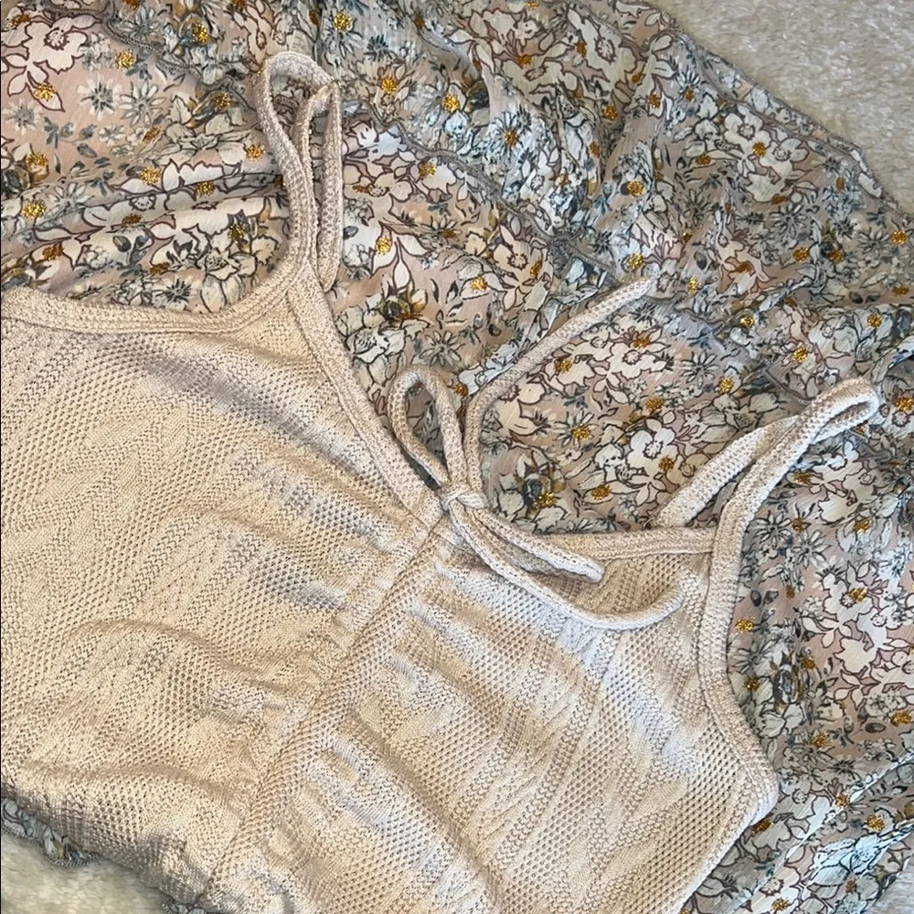 Daytrip Beige Floral Dress Size‎ Small - Image 8