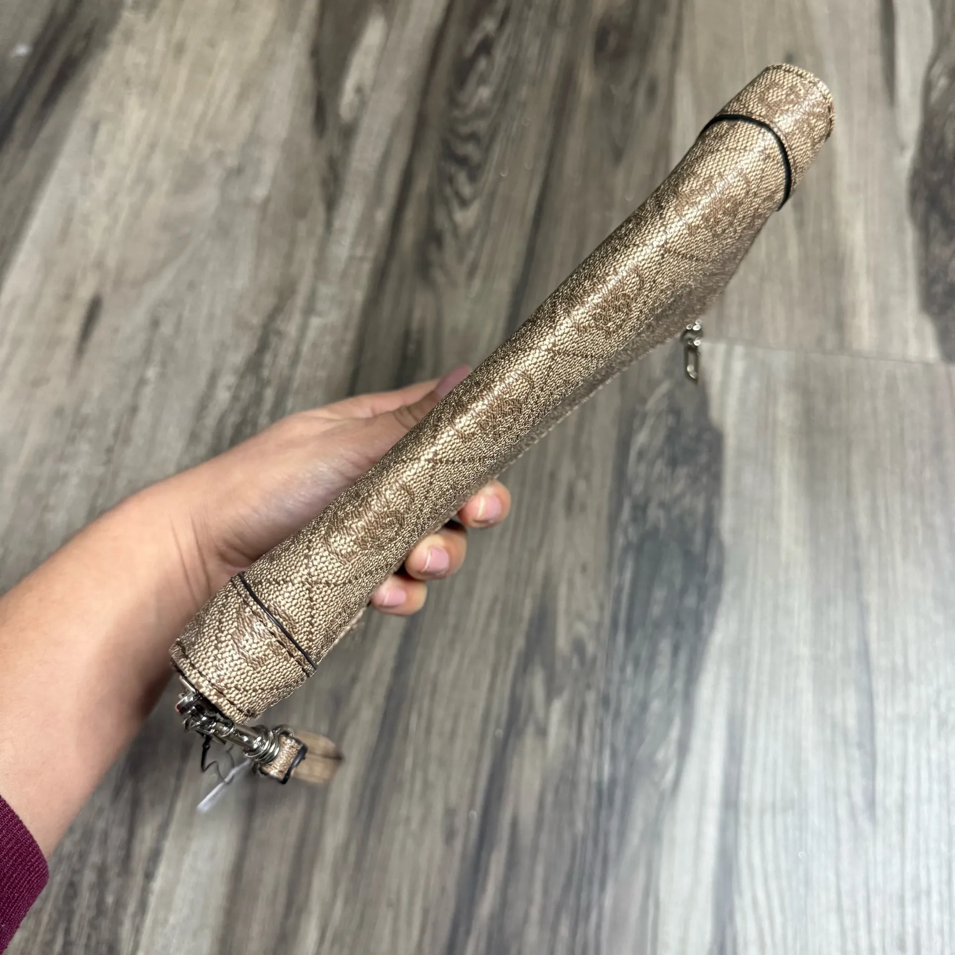 GUESS Women's Noelle Large Zip Around Wallet - Image 9